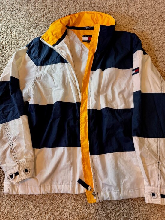 Women's Vintage (1990's) Tommy Hilfiger Coat/Jacket with Hood Excellent Cond. - Picture 1 of 3